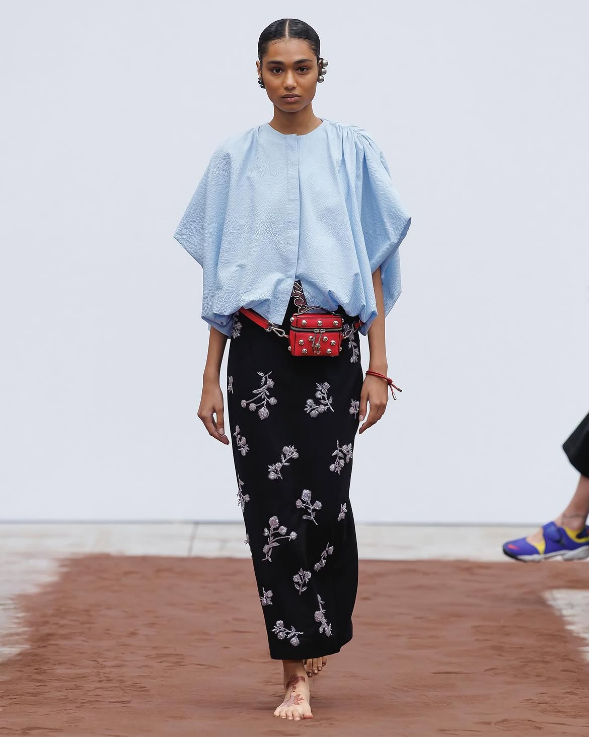 Look 03 - Handcrafted Pencil Skirt