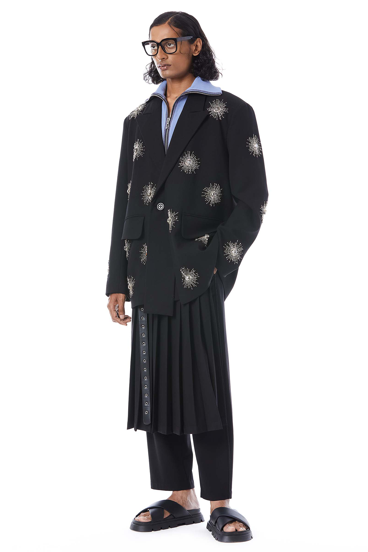 CROP CIRCLES HAND EMBROIDERED BLAZER