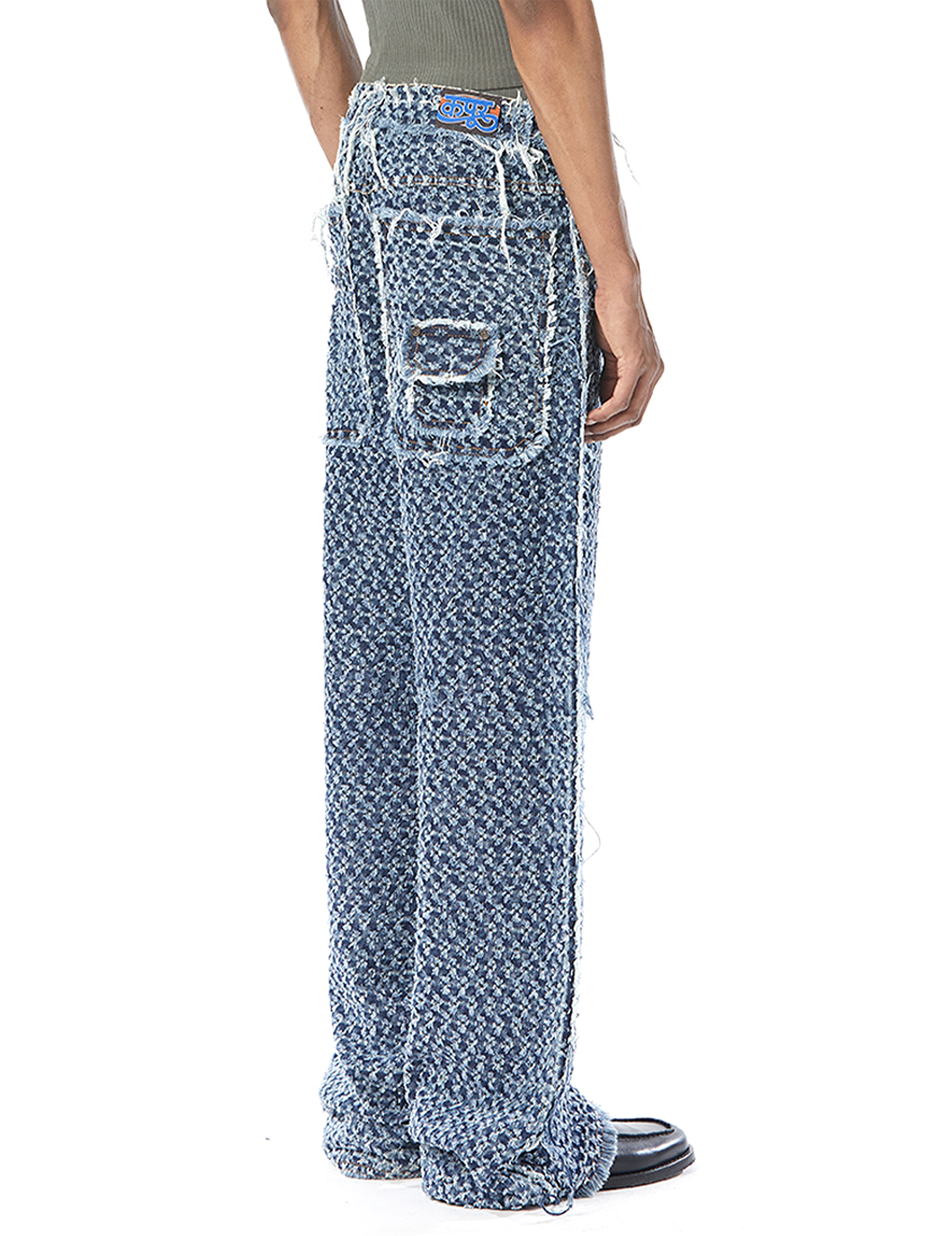 Punctured Baggy Jeans