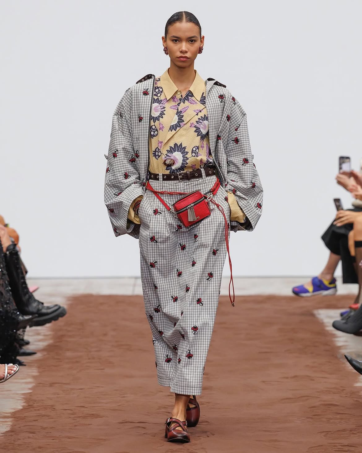 Look 05 - Handcrafted Tent Jacket