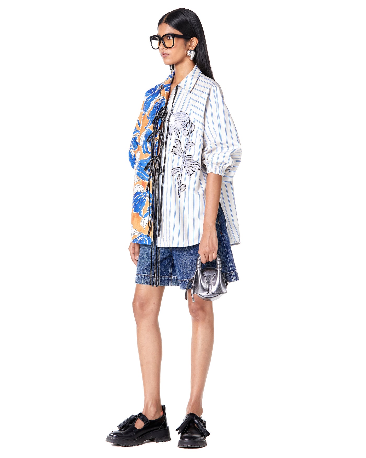 Split Print Tie-up Batwing Shirt