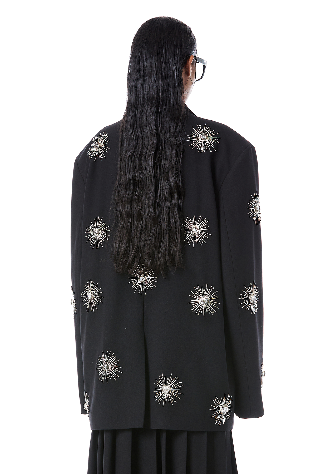 CROP CIRLES HAND EMBROIDERED BLAZER