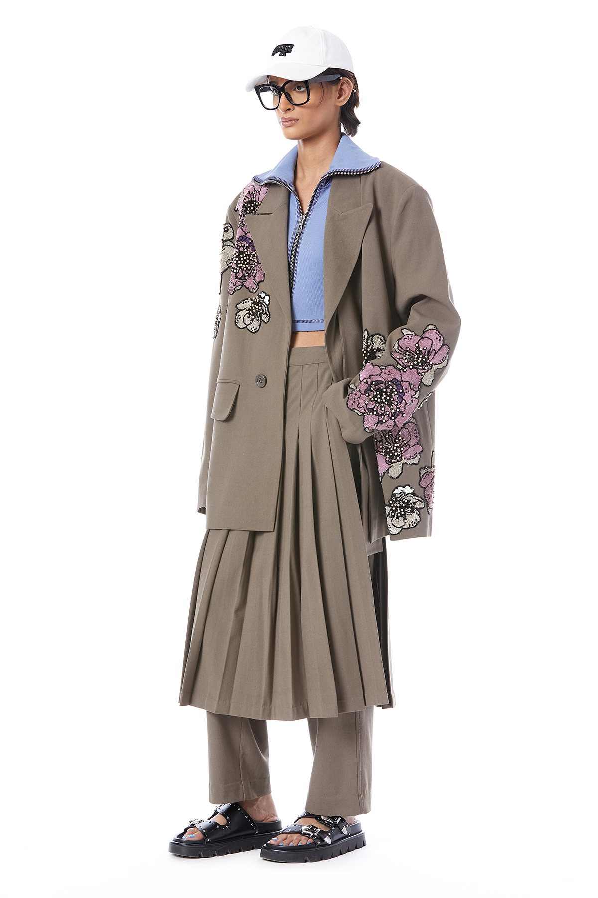 FLORA HAND EMBROIDERED BLAZER