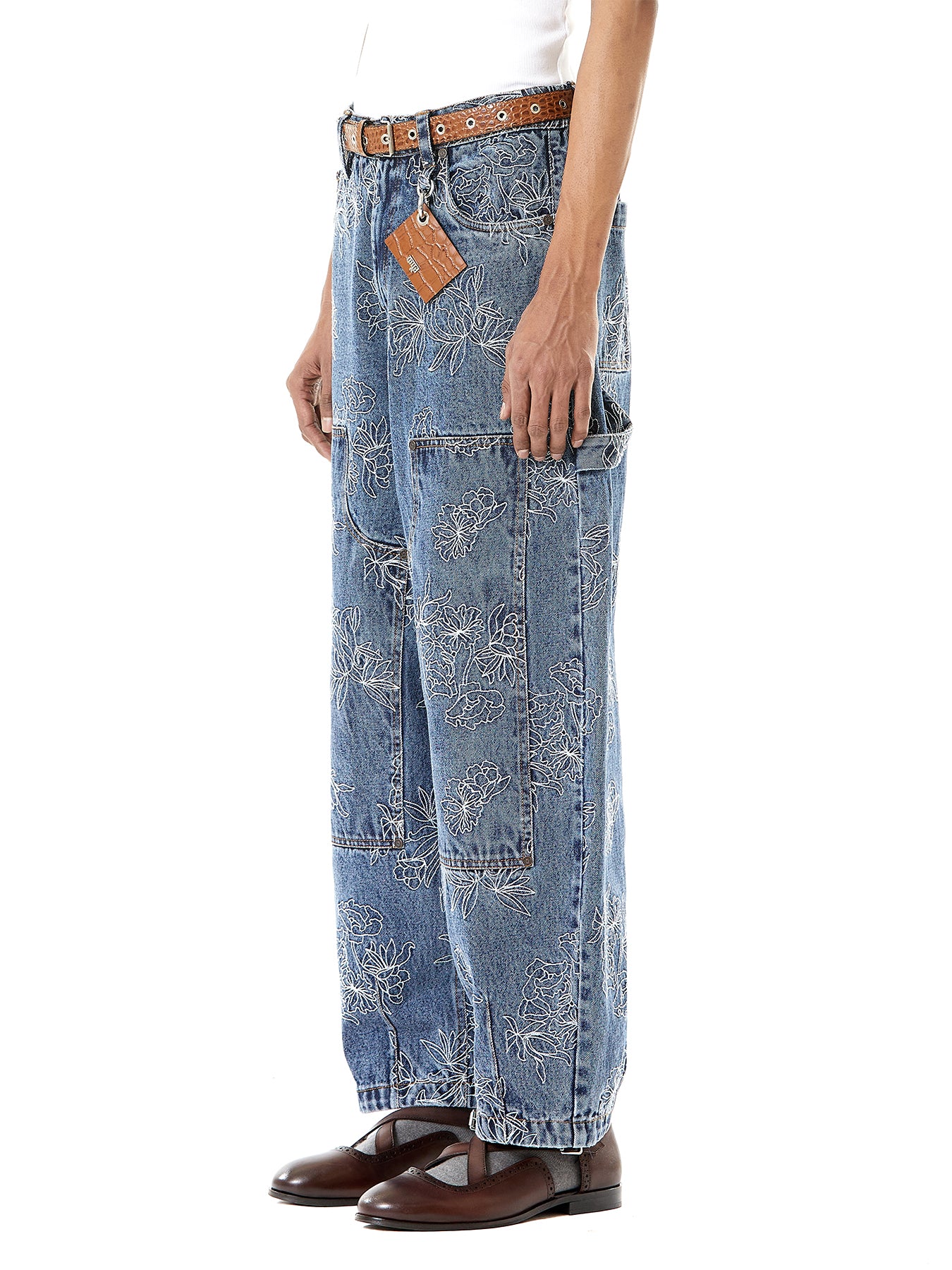Thread work Balloon Jeans