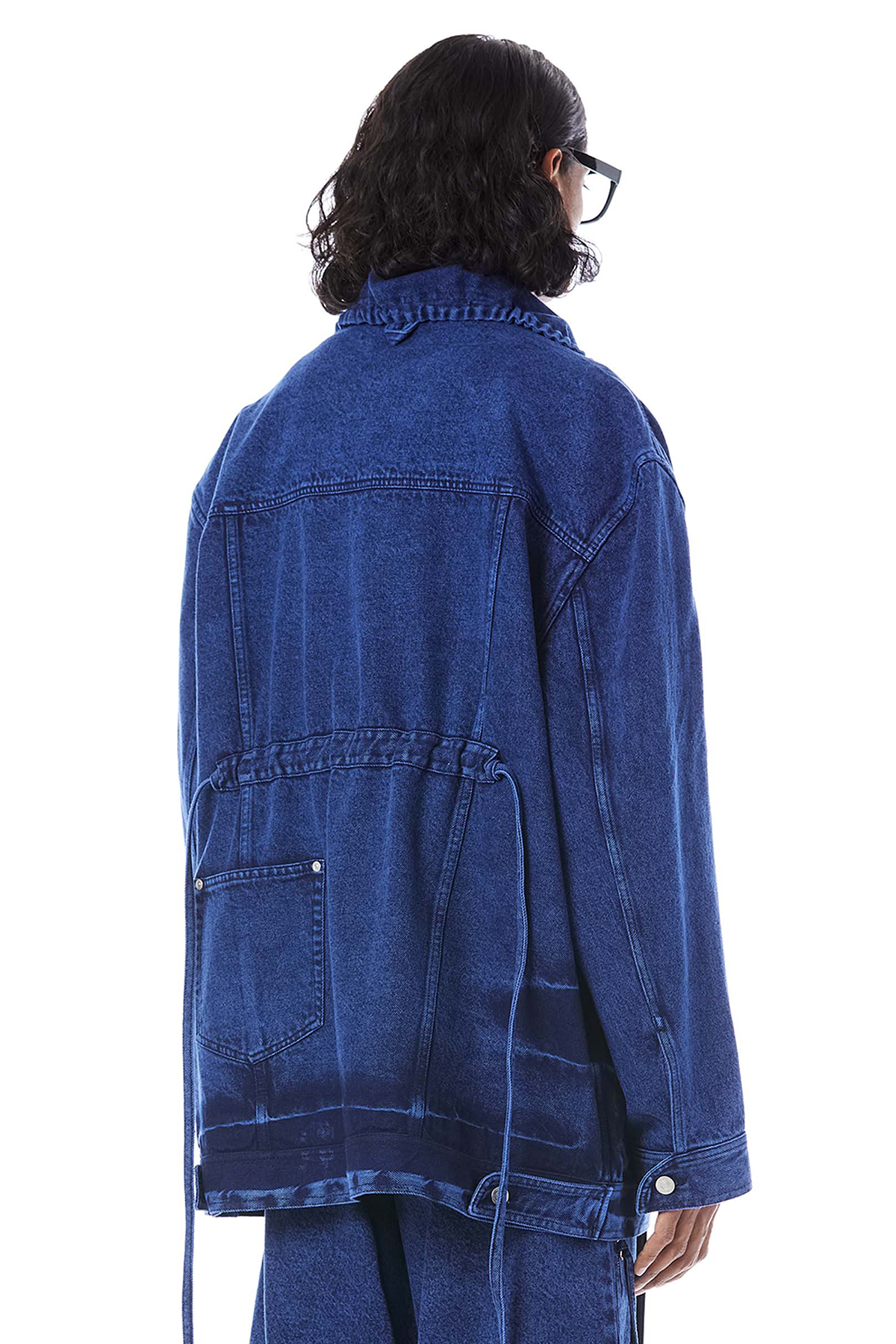 DIY OVERSIZED DENIM JACKET
