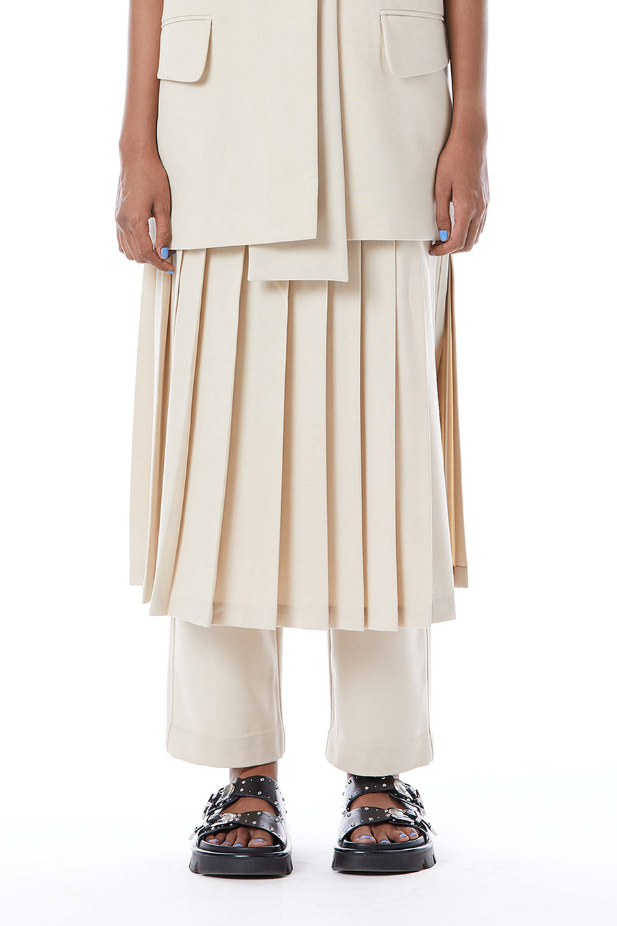 【Three Times】24SS Milky skirt-pants S241-35572-UCC-