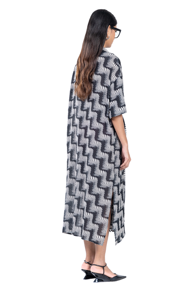 OVERSIZED KNOTTED DRESS
