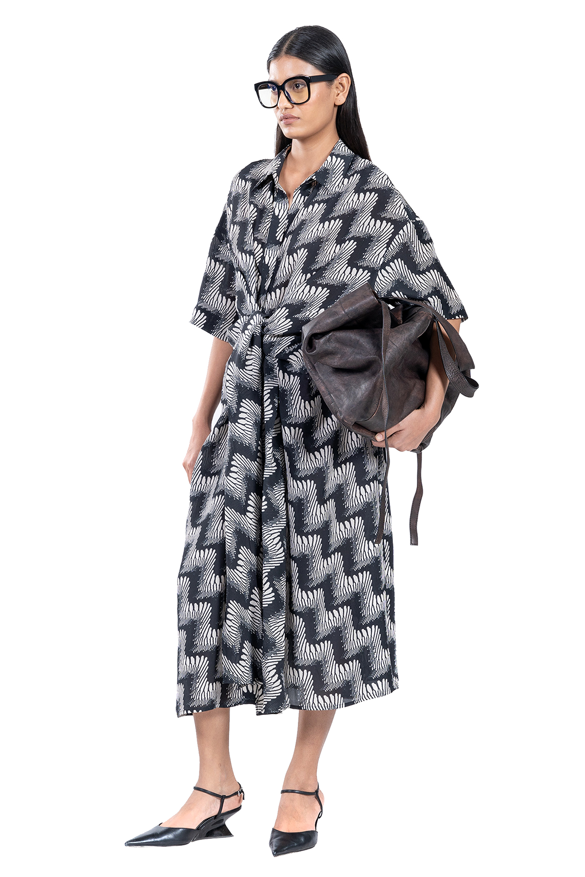 OVERSIZED KNOTTED DRESS