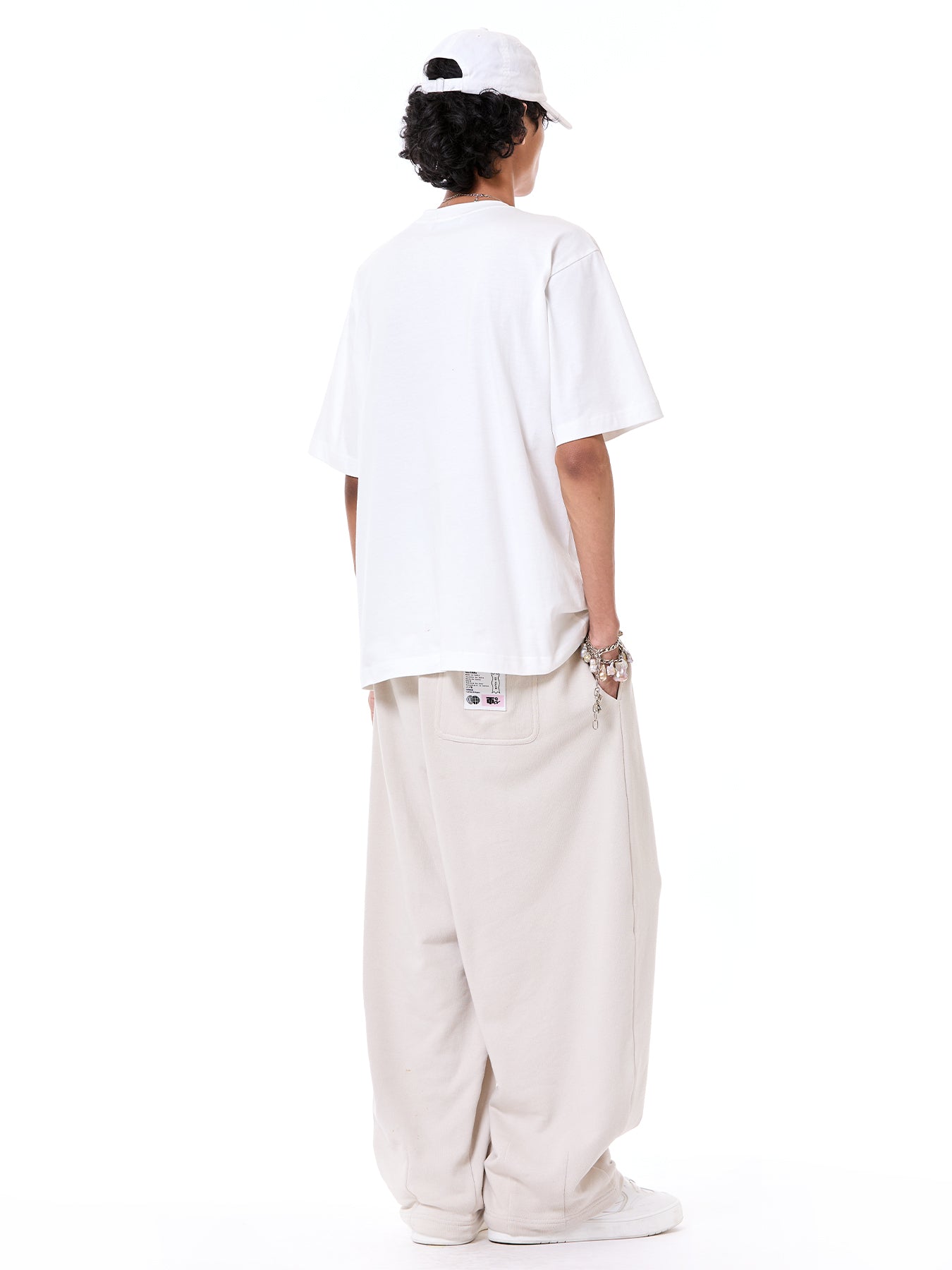 'Balloon Face' Oversized Tee