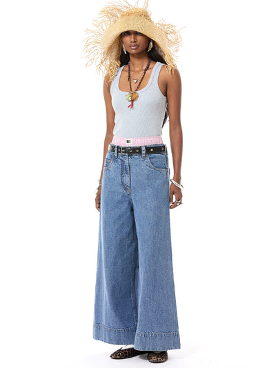 Flared Jeans