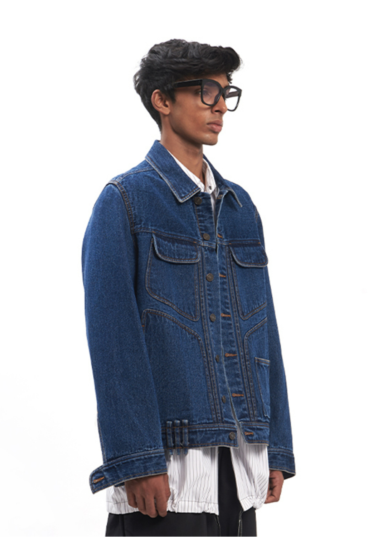 EMBROIDERED DENIM JACKET