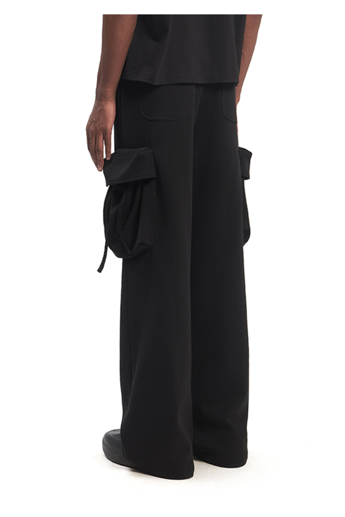 CARGO SWEATPANTS